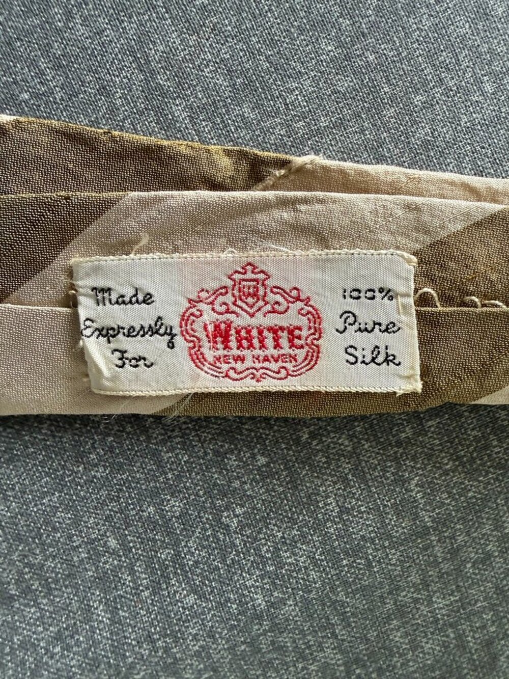 Jasmin Bronzini Silk Men's Tie Neutral Stripe White New Haven - Picture 2 of 5